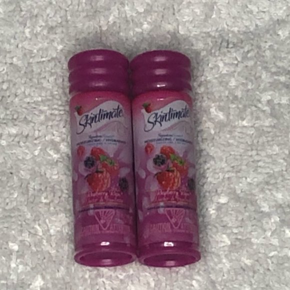 Mini Brands Skintimate Shaving Cream Earrings 🔍 - Picture 1 of 2